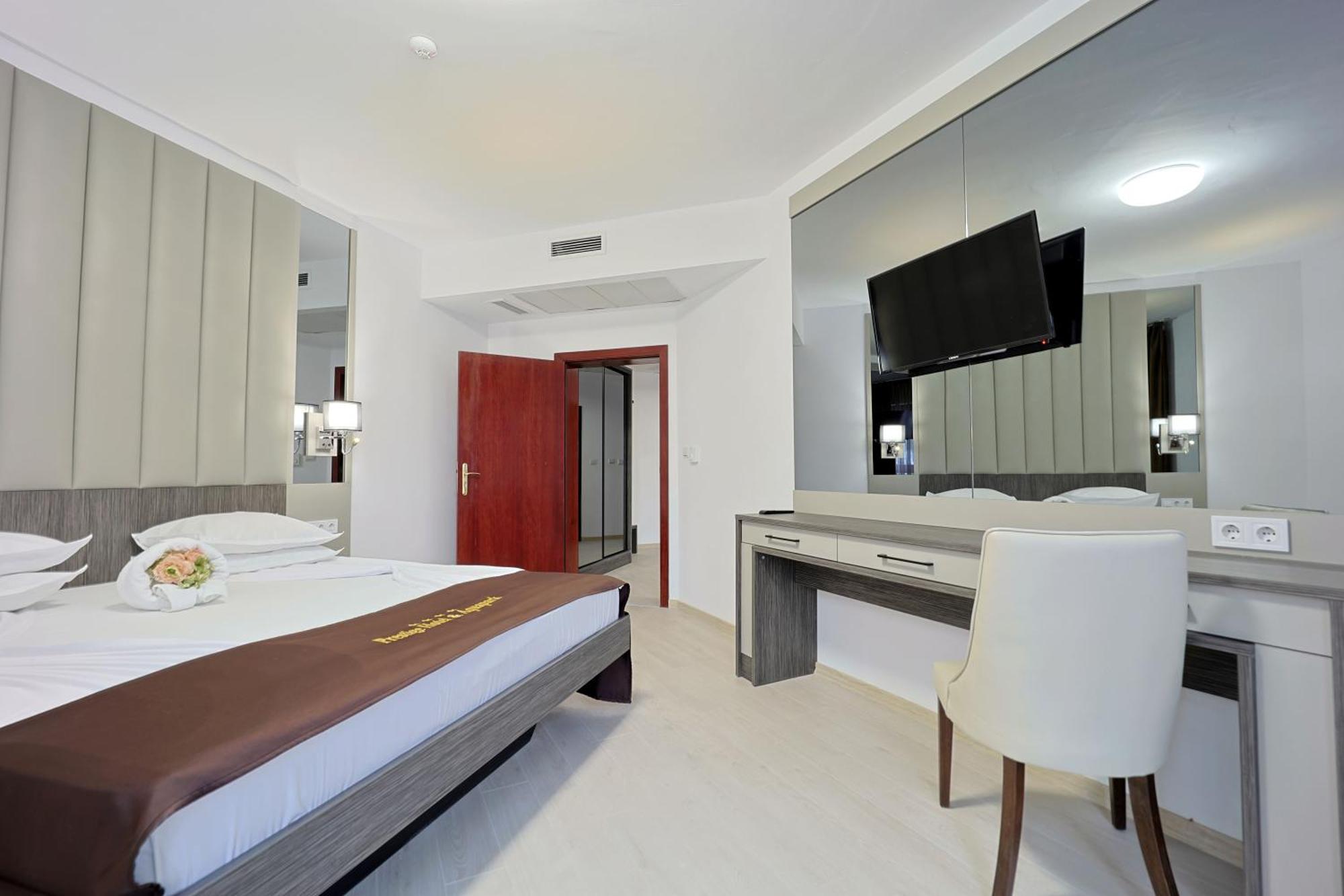 Hotel Prestige And Aquapark 4*